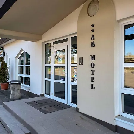 Am Hotel 2*