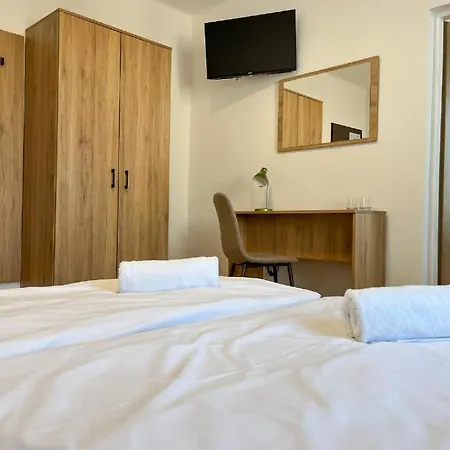 Rs Motel 2*